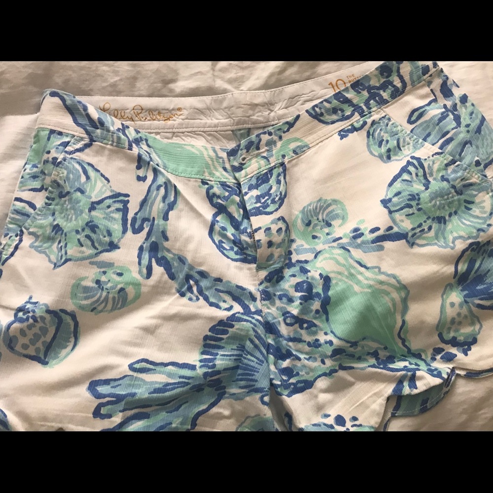 Worn once!! Lily Pulitzer Adorable Shorts!!